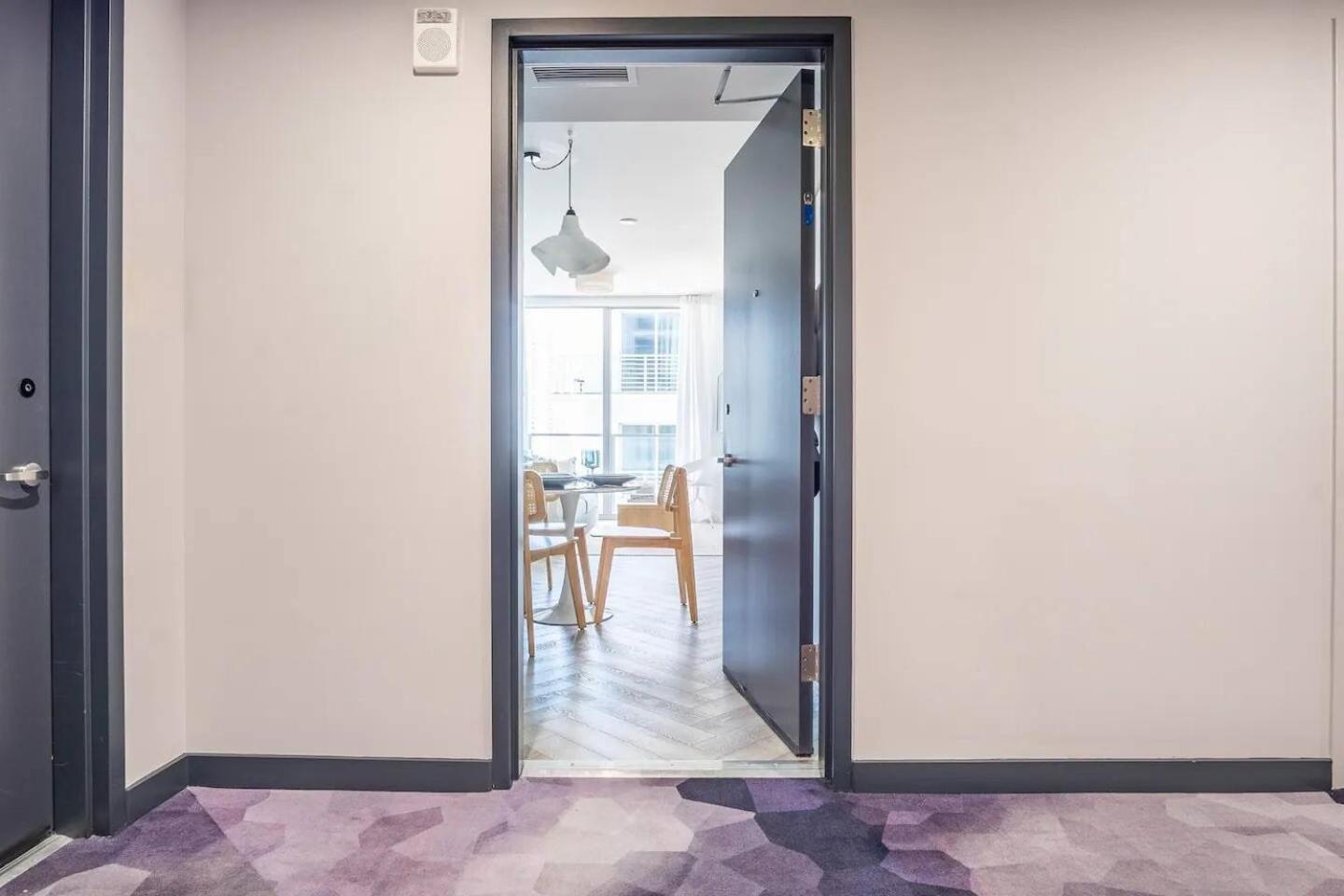 Boutique In Dt Perfect For Couples Fam Apartment